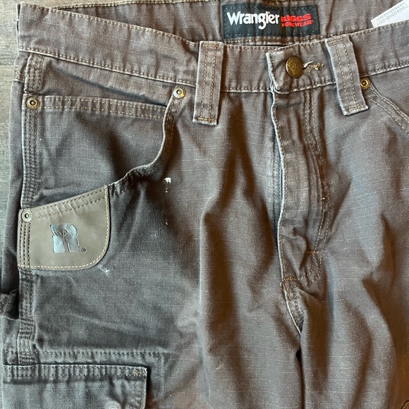 Brown wrangler pants size 31/32 - Picture 2 of 4